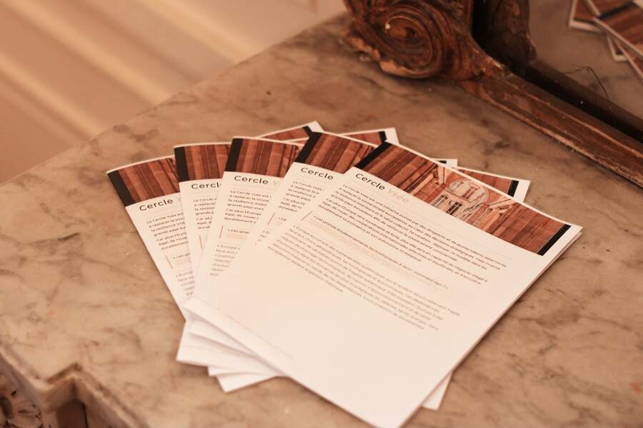 Programme du Cercle Ysée présenté lors d’une soirée